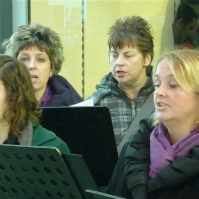 Kerstoptreden Op de Kamp